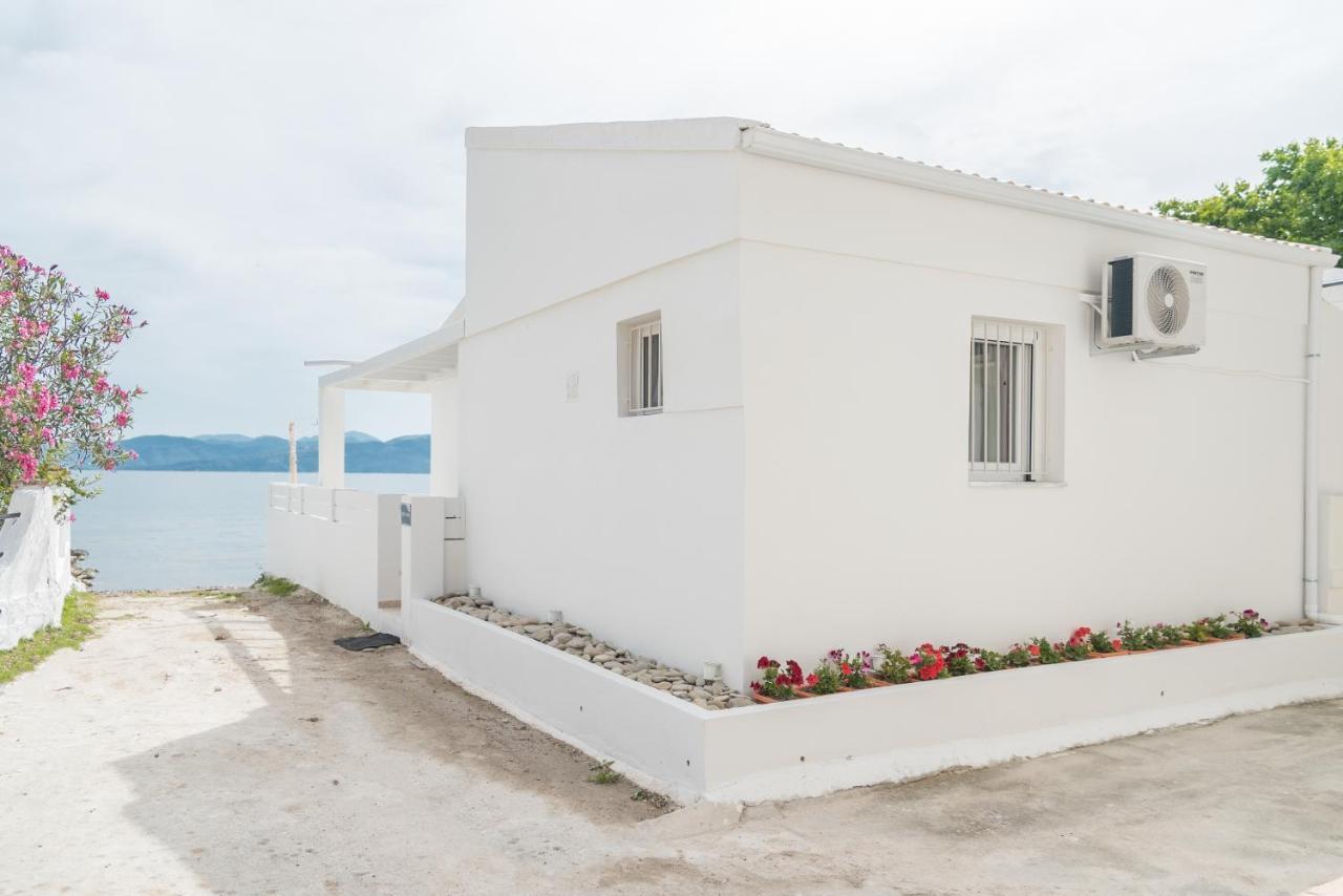 Greco Mare Apartment Kávos Екстериор снимка